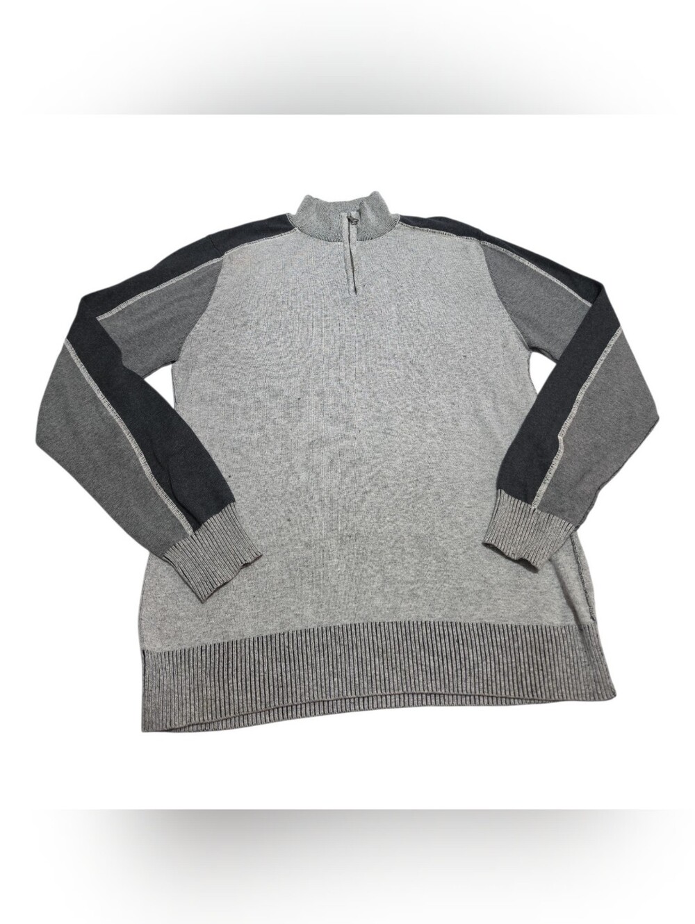 BKE Men’s Gray and Dark Gray Zip-Neck Sweater